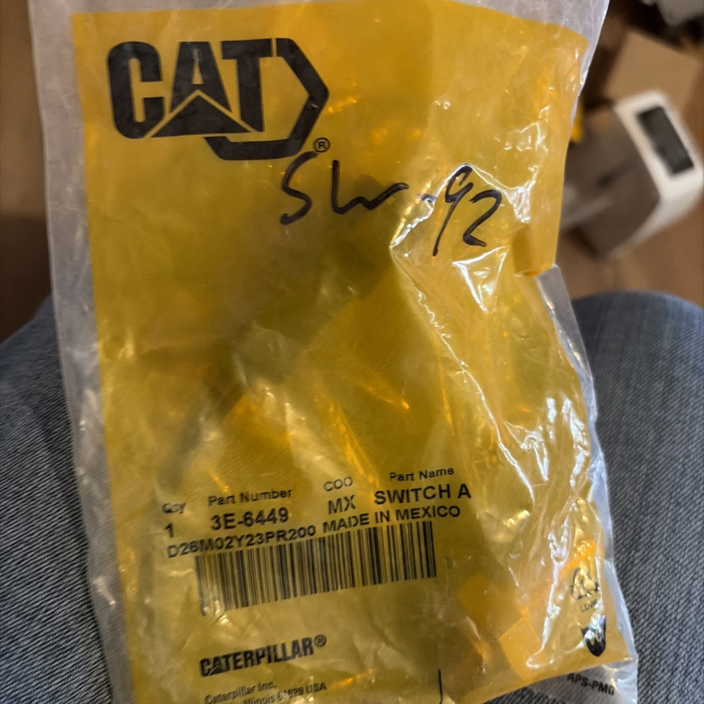 Caterpillar 3E-6449 Temperature Switch 3E6449 Genuine Cat. Brand New